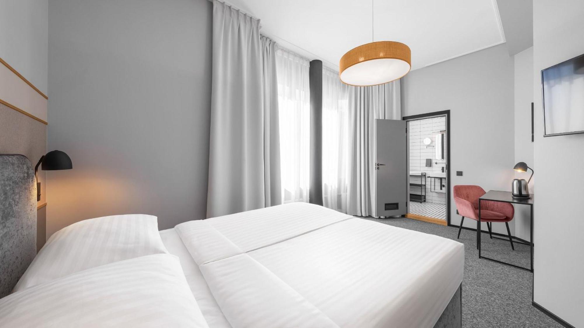 Fonnental Design Hotel Tallinn Extérieur photo